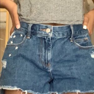 Boyfriend styled Old Navy shorts